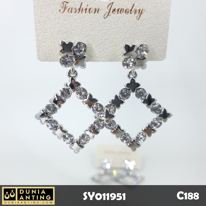 C188 Perhiasan Anting Jewelry Wajik Square Silver Permata Kristal 4,5c