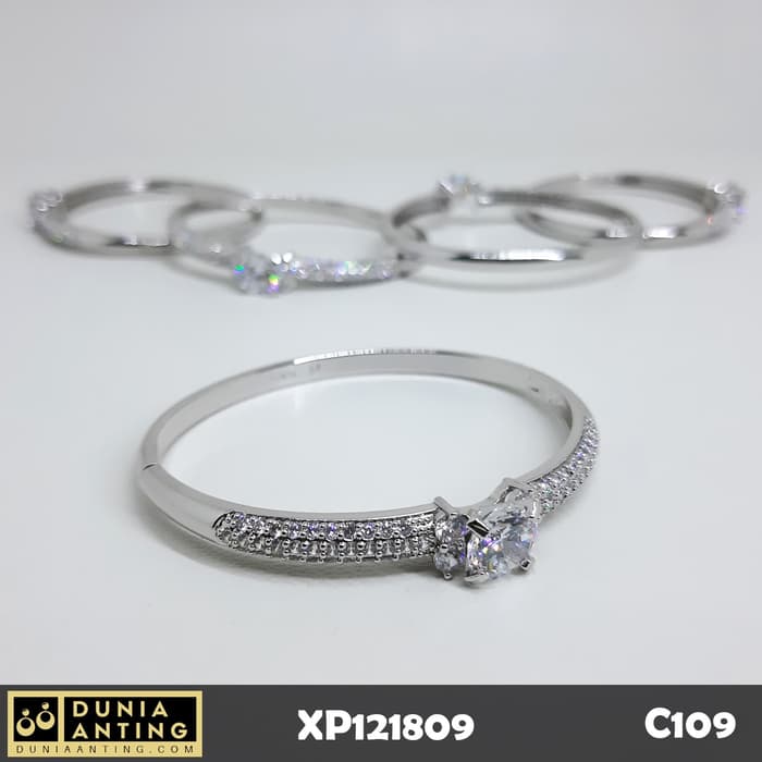 C109 Gelang Silver Mata Besar Swarovski Kristal Platinum Imitasi